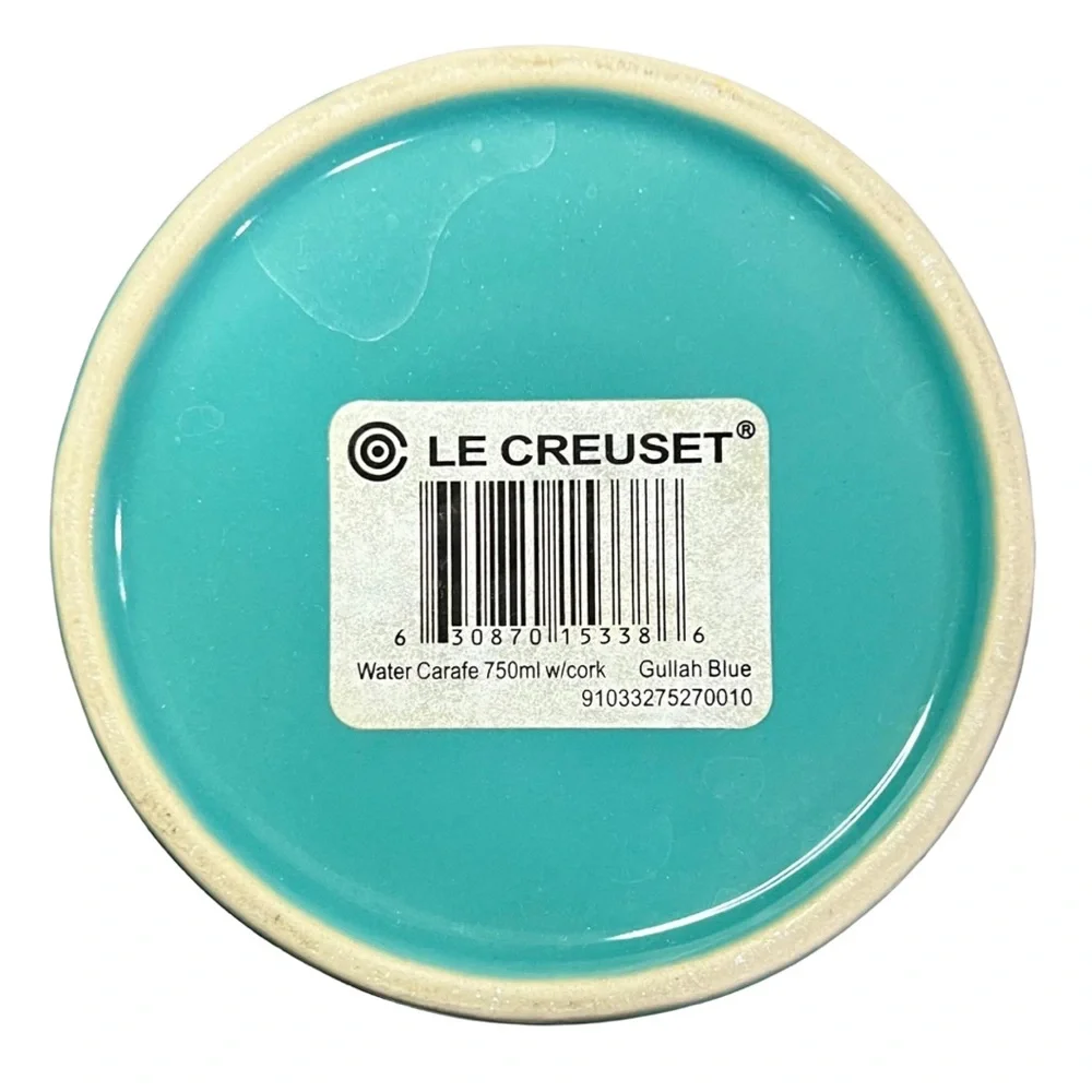 Le Creuset Gullah Blue Stoneware Water Carafe w/ Cork – 750ml - Picture 3 of 4
